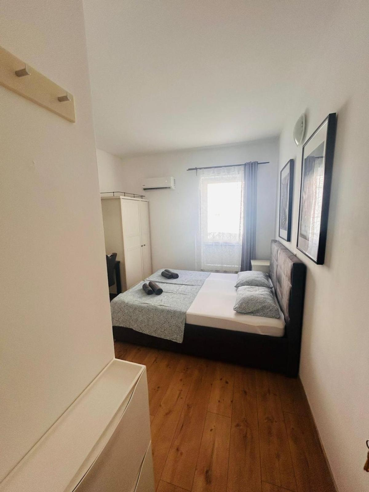 Apartment In The Center Of Pula Buitenkant foto
