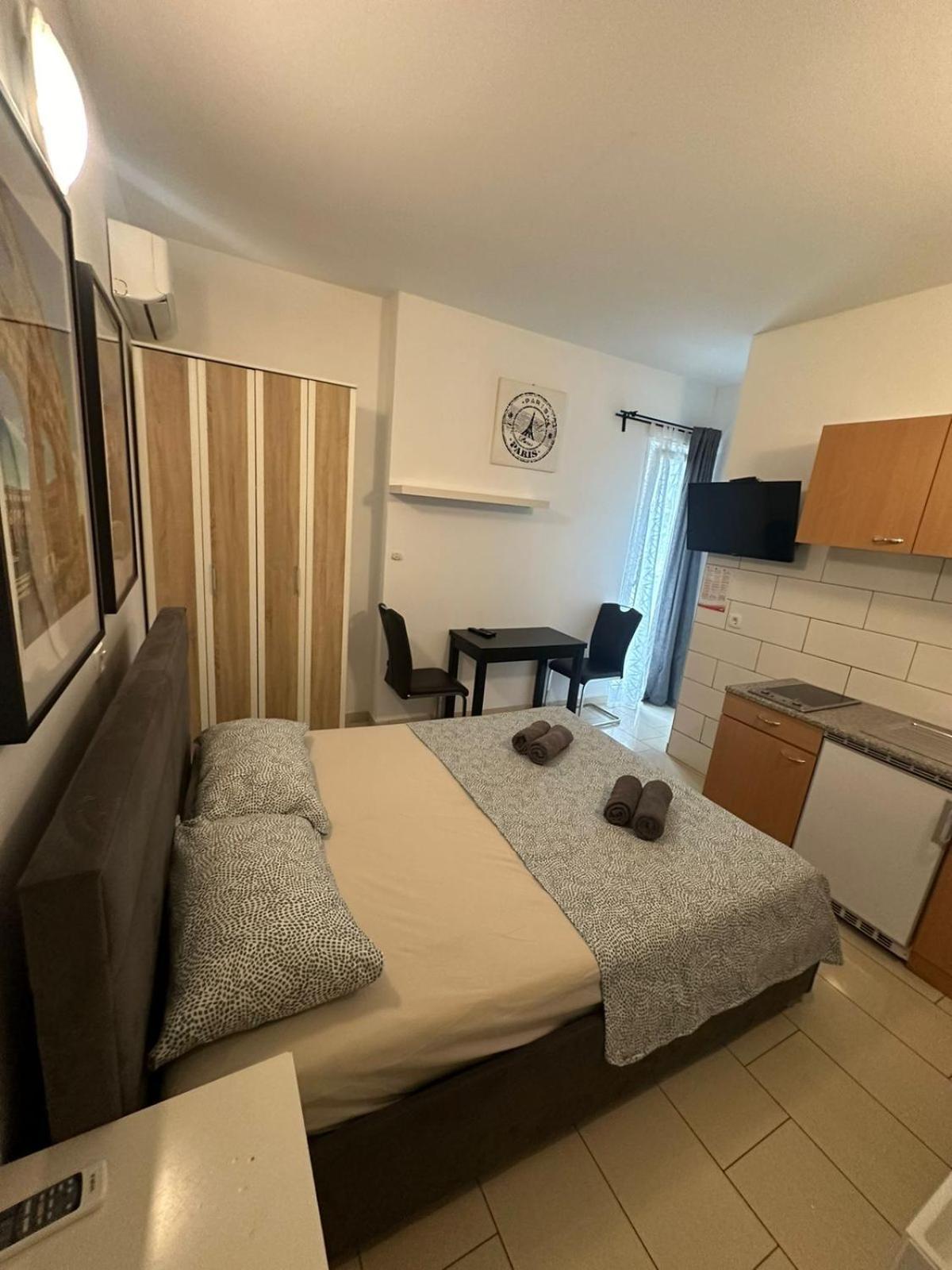 Apartment In The Center Of Pula Buitenkant foto